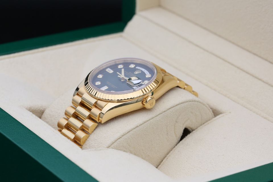 Rolex Day-Date 36 128238 Image 6